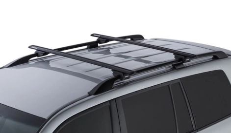 Barres de toit Vortex sur barres longitudinales ajourées