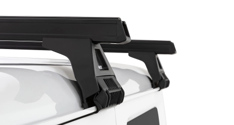 Fixation des barres de toit sur gouttière