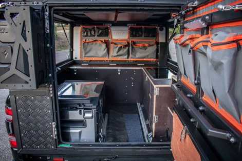 Aménagement sur mesure réalisé par Equip'Raid pour un Canopy Camper
