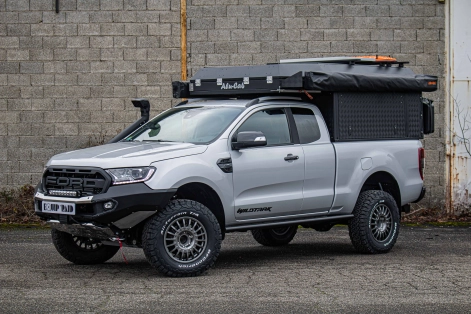 Canopy Camper Alu-Cab installé sur Ford Ranger