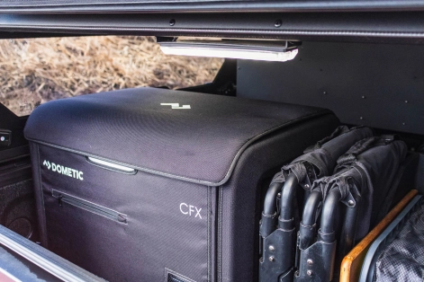 Le CFX3-55 est protégé par une housse vendue en option.