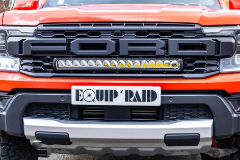 Barre LED Lazer Triple-R16 Gen2 Elite avec kit d'intégration à la calandre