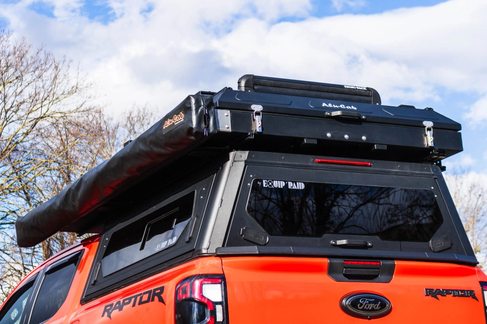 Hardtop ALU-Cab contour next generation vendu et installé par Equip'Raid en Alsace