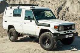 Toyota Land Cruiser HZJ 78 préparé par Equip'Raid