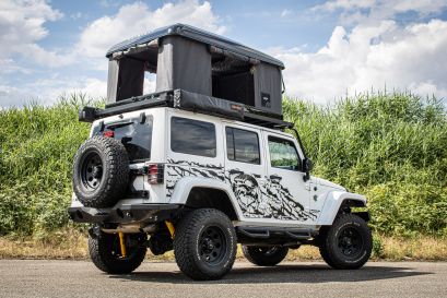 Tente de toit Airtop Black Storm sur Jeep Wrangler JK