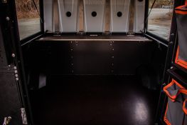 Aménagement intérieur canopy camper Alu-cab - Ford Ranger Raptor