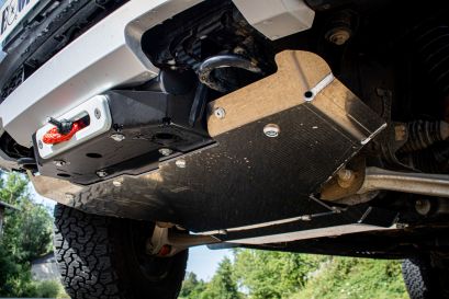 Ford raptor Gen2 préparé par Equip'Raid blindage adapté à la platine de treuil Technik Off Road