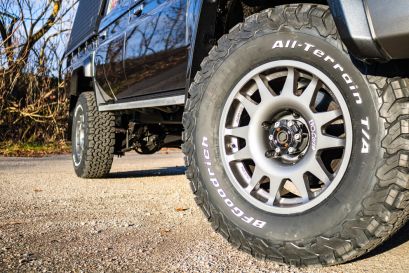 Toyota Land Cruiser GRJ 79 préparé et importé par Equip'Raid jantes aluminium raid Dakar Zero EVO CORSE