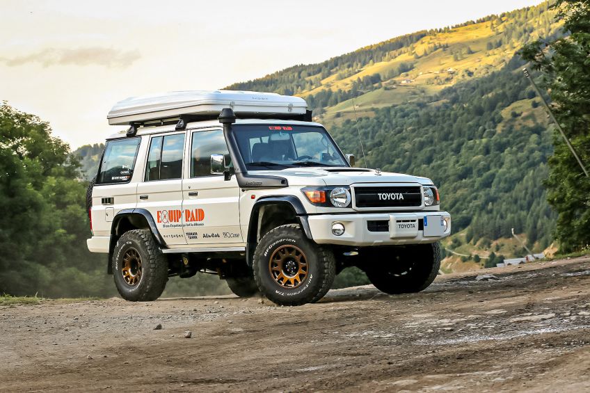 toyota Land Cruiser VDJ 76 préparé par Equip'Raid