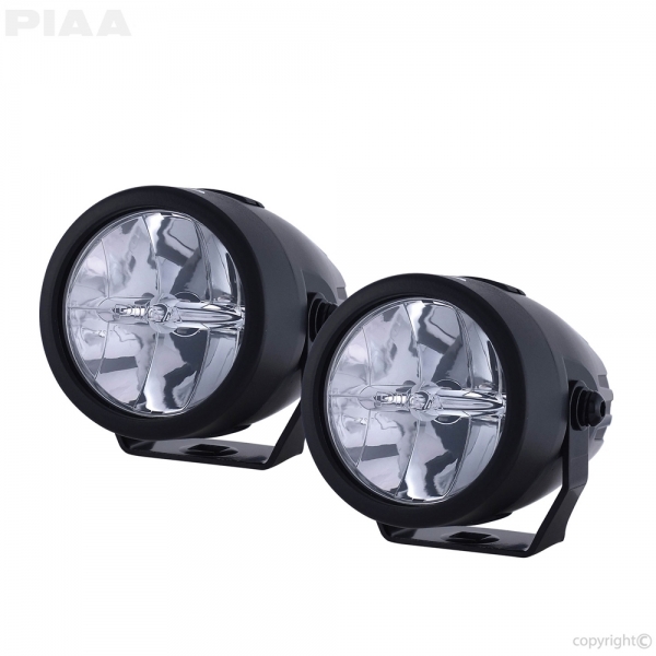 Achetez PIAA - PHARE LONGUE PORTEE LED LP270 PIAA au meilleur prix chez  Equip'Raid