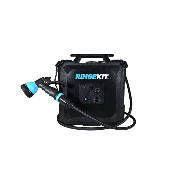 DOUCHE PORTABLE AUTONOME RINSEKIT CUBE 15L AVEC BATTERIE