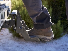 MARCHE-PIED RÉTRACTABLE POUR CARRÉ US 2" ALU-CAB